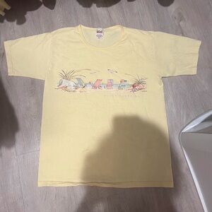 Vintage beach graphic tee